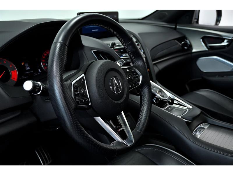 2020
Acura
RDX