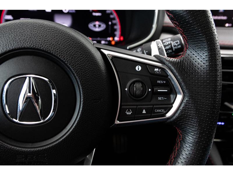 2022
Acura
MDX