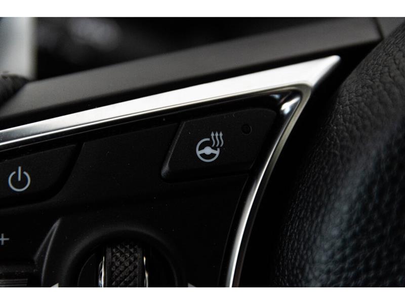 2022
Acura
MDX