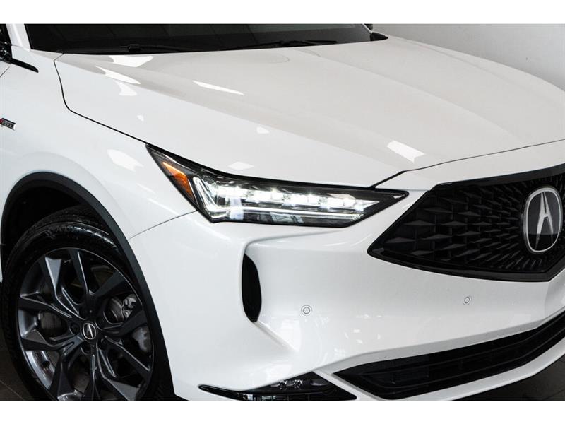 2022
Acura
MDX