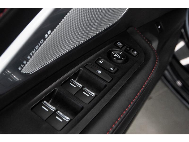 2021
Acura
RDX