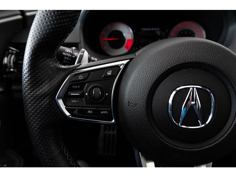 2021
Acura
RDX