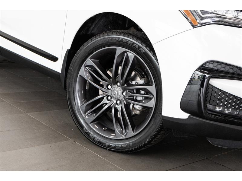 2021
Acura
RDX