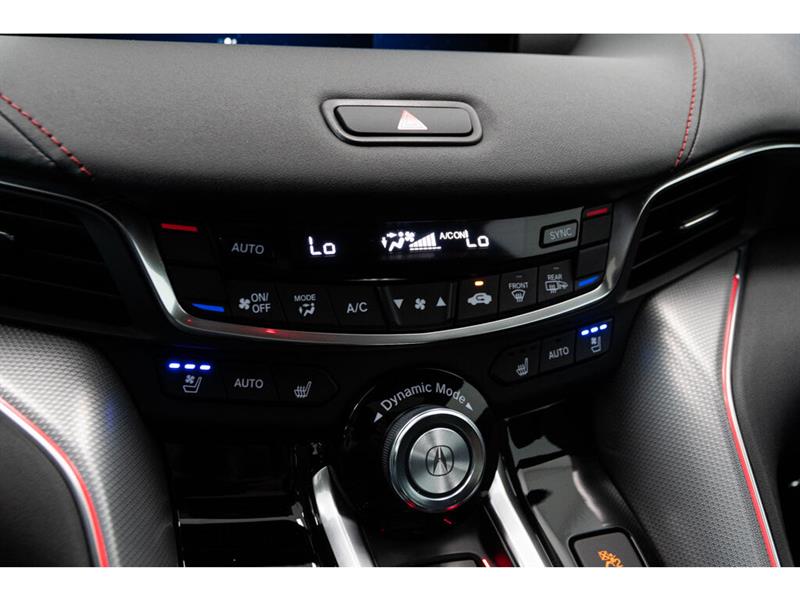 2022
Acura
TLX