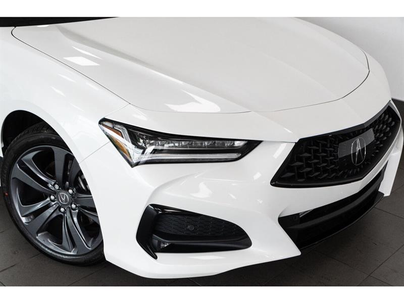 2022
Acura
TLX