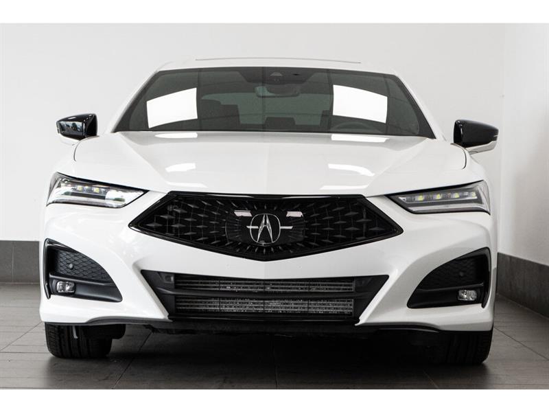 2022
Acura
TLX