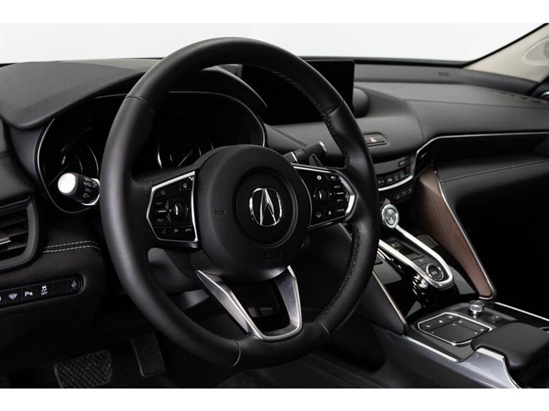 2022
Acura
TLX