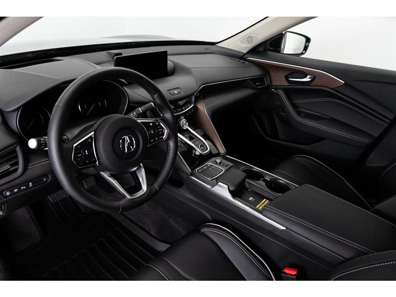2022
Acura
TLX