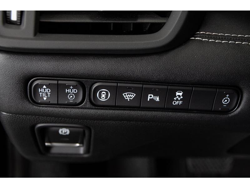 2022
Acura
TLX