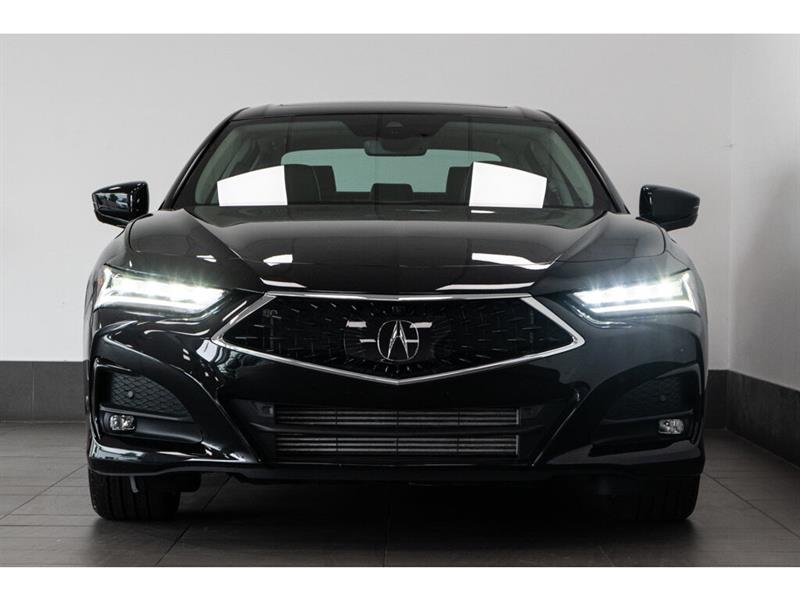 2022
Acura
TLX