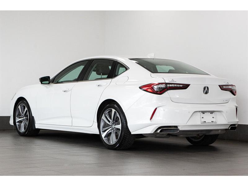 2022
Acura
TLX