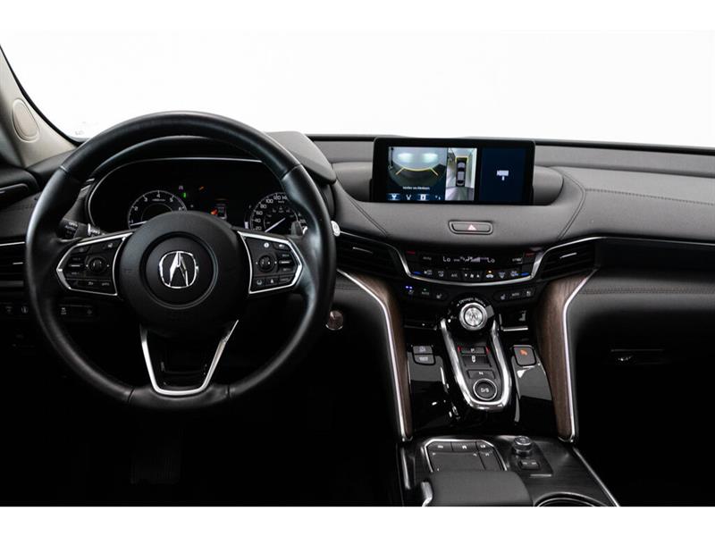 2022
Acura
TLX