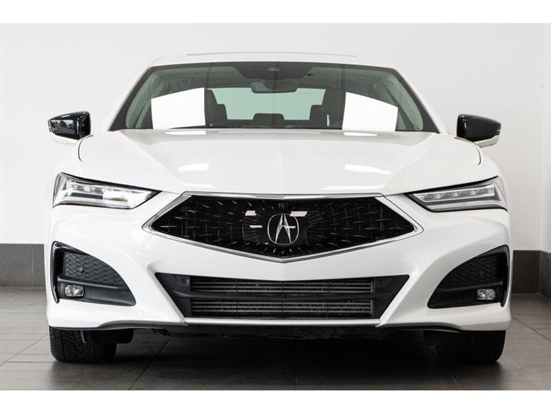 2022
Acura
TLX