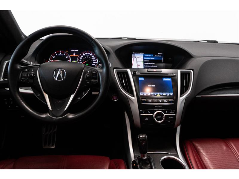 2020
Acura
TLX