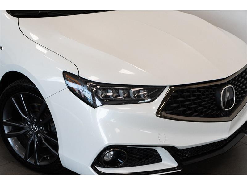 2020
Acura
TLX