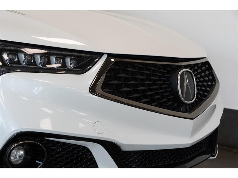 2020
Acura
TLX