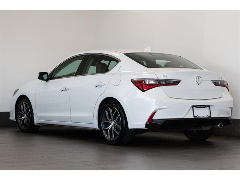 2021
Acura
ILX