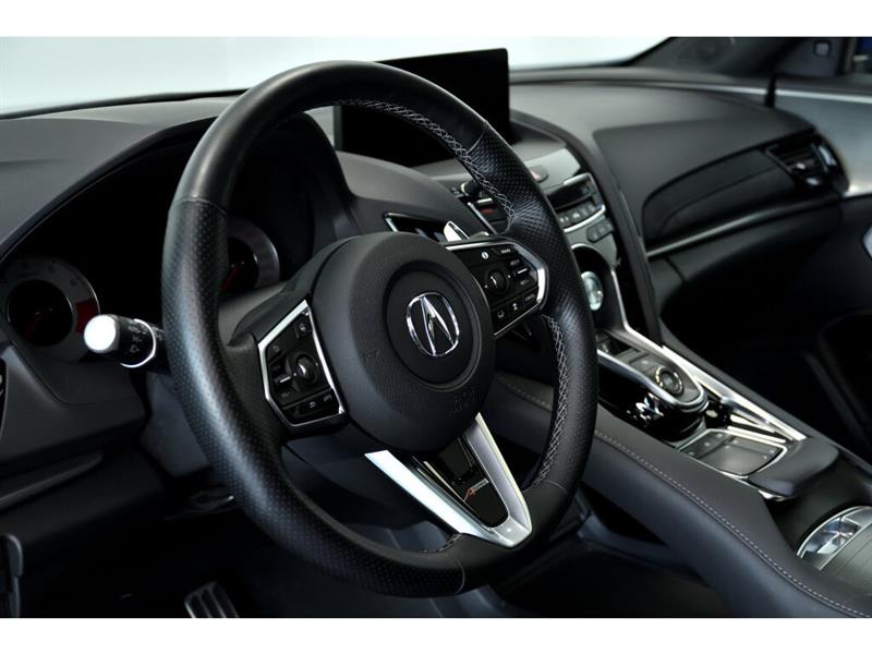 2020
Acura
RDX