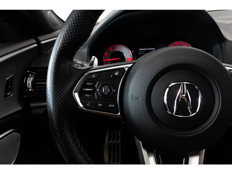 2021
Acura
RDX