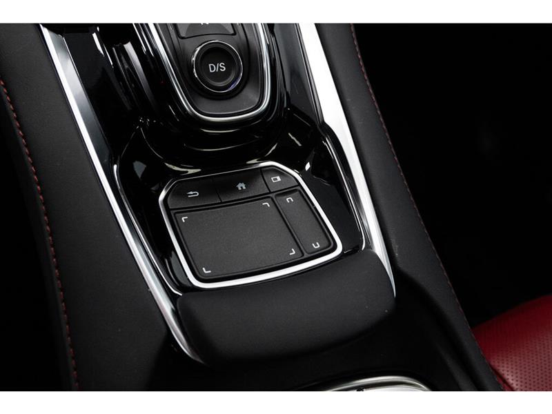 2021
Acura
RDX