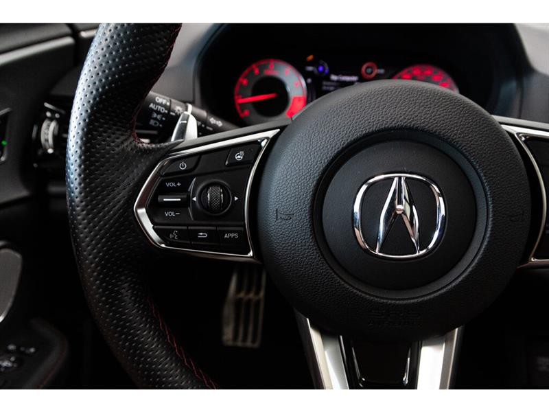 2021
Acura
RDX